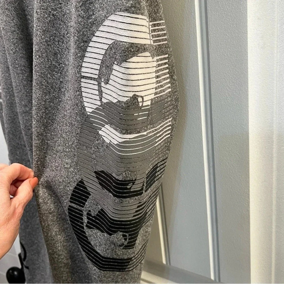 Ecko Unltd Gray Fleece Joggers with Logo. Size Small. - Picture 4 of 12